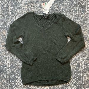 Women’s sweater
